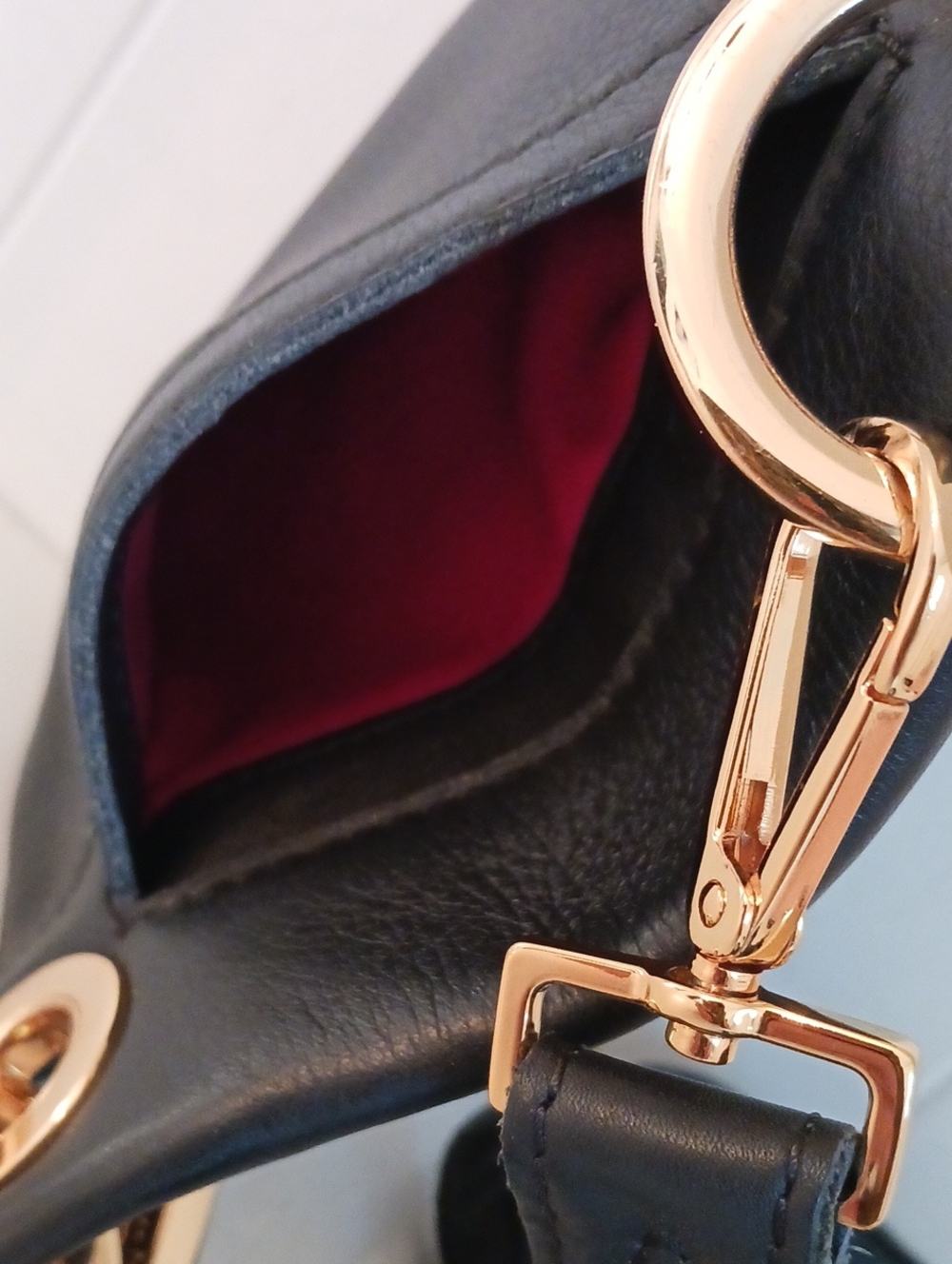 HAMMITT BLK LEATHER CROSS BODY - Picture 5 of 10